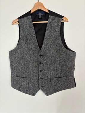 Men's Brooks Brothers Herringbone Wool Vest - Classic Excellent condition!